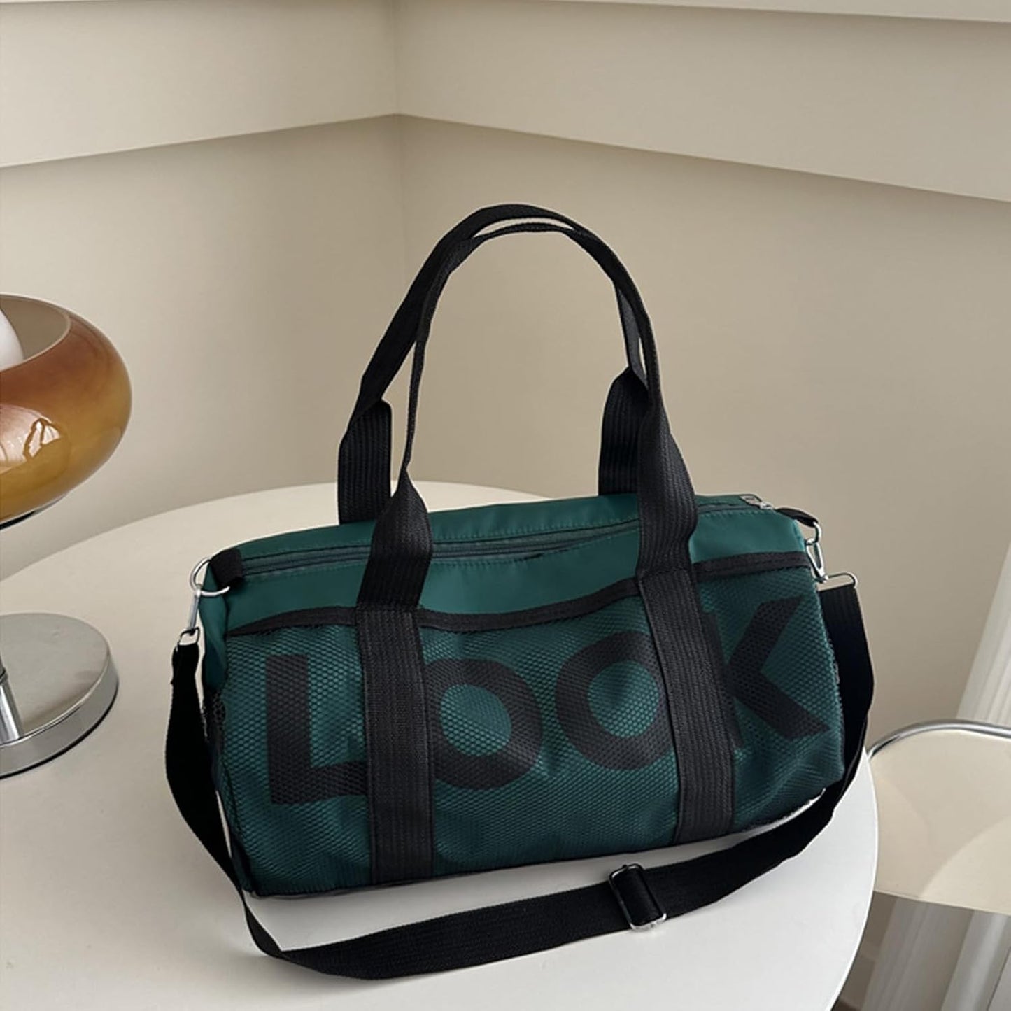 Gym Bag Smal, Small Holdall, Mini Gym Bag, Water Resistant Carry on Bag Sport Travel Training Journey, Overnight Travel Weekend Holdall Bags Fitness Handbag for Workout