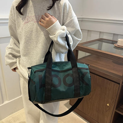 Gym Bag Smal, Small Holdall, Mini Gym Bag, Water Resistant Carry on Bag Sport Travel Training Journey, Overnight Travel Weekend Holdall Bags Fitness Handbag for Workout